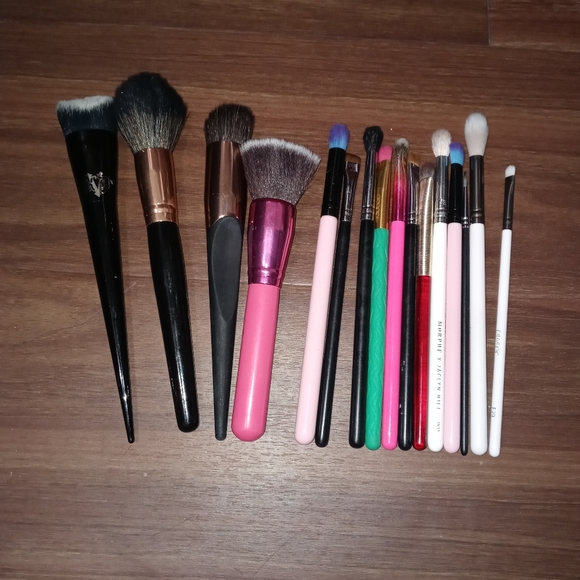Brushes from Spectrum, Luxie, Colourpop, Nabla... - Picture 2 of 2